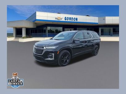 Used 2023 Chevrolet Traverse LT