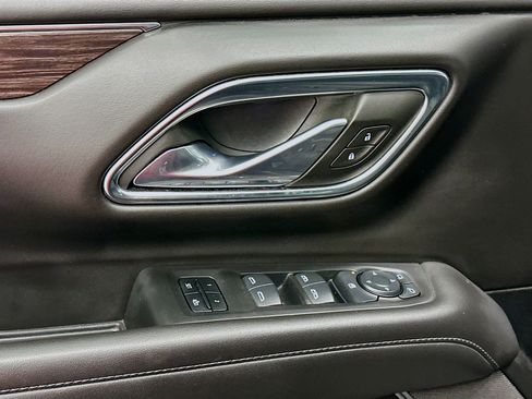 Used 2024 Chevrolet Tahoe LT image 15