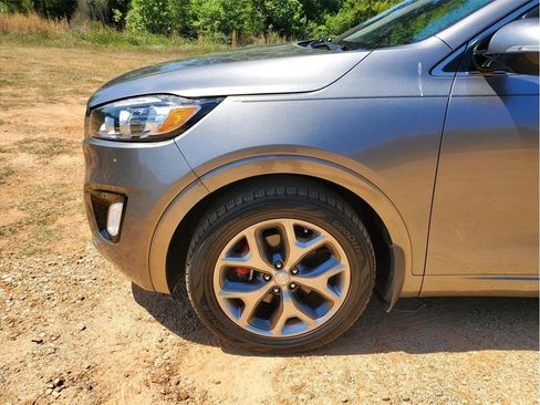 Used 2018 Kia Sorento SX FWD image 5