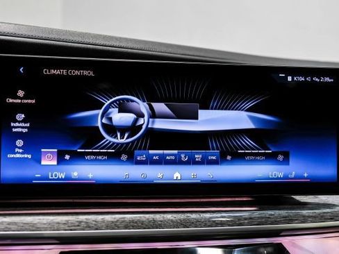 Used 2023 BMW 740i RWD image 43