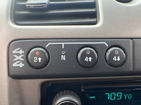 Used 2012 Chevrolet Colorado LT image 27