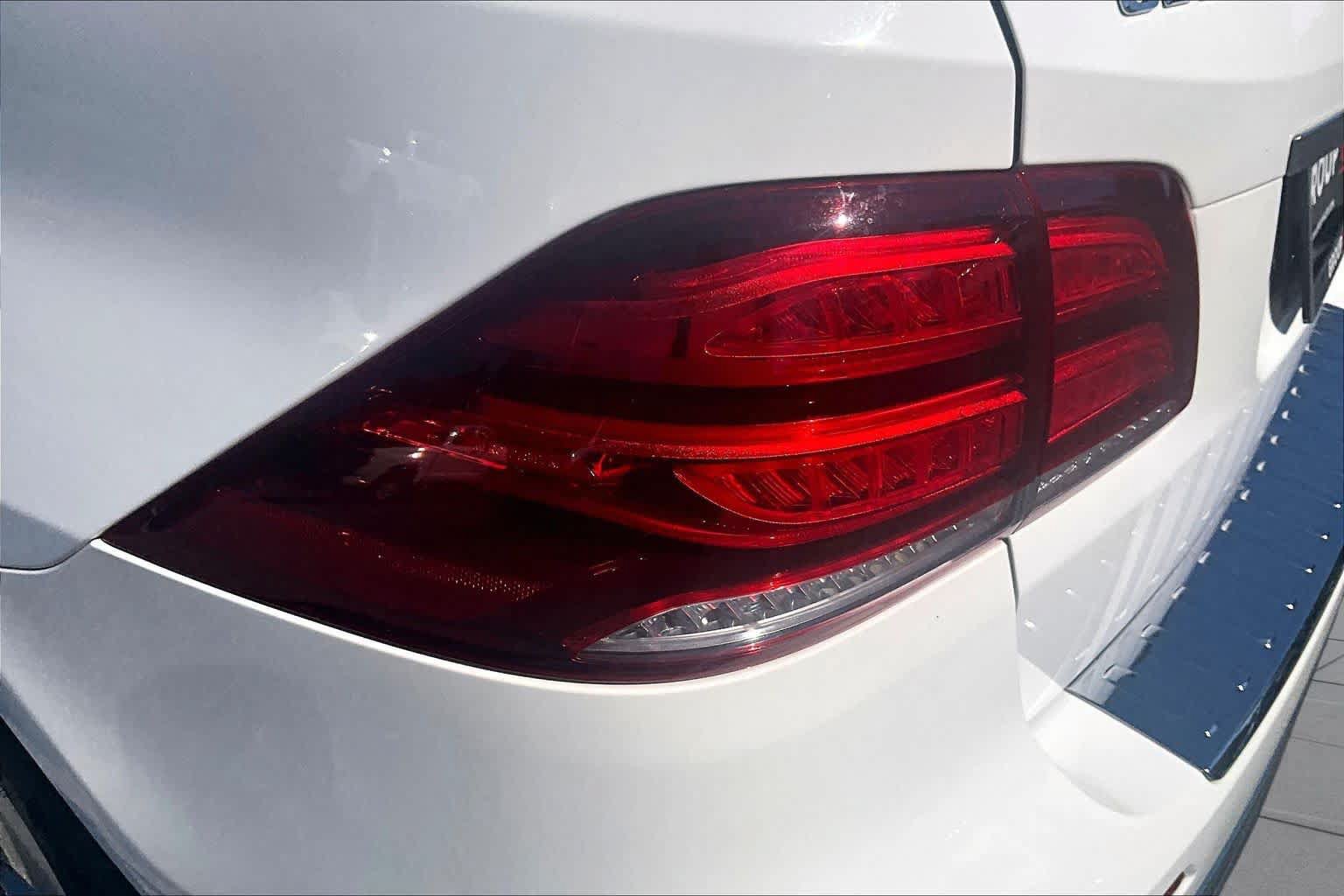 Used 2017 Mercedes-Benz GLE 350 4MATIC image 28