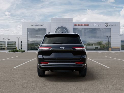 New 2026 Jeep Grand Cherokee L Limited AWD/4WD image 7