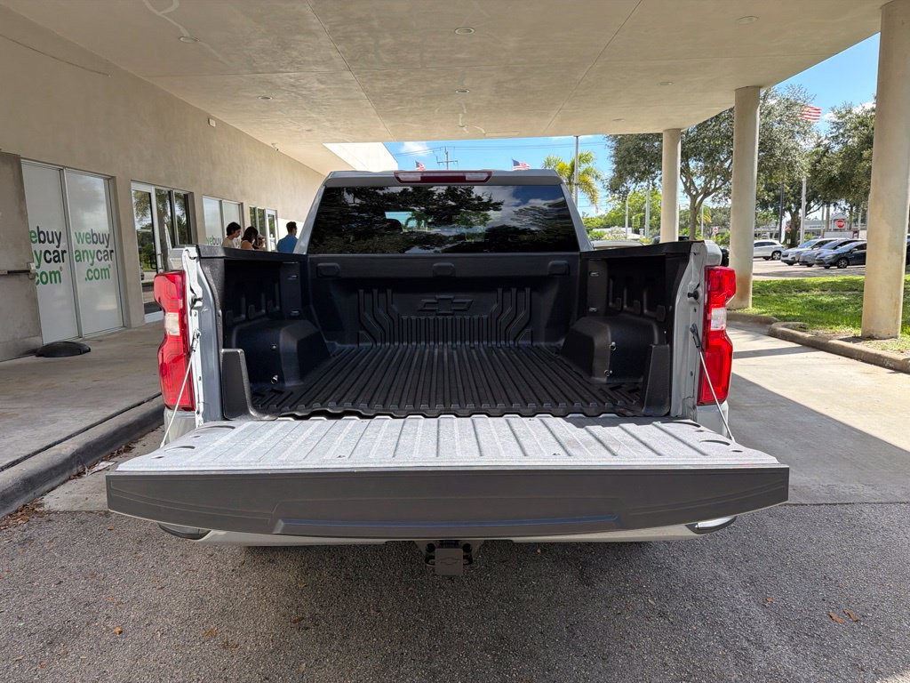 Used 2024 Chevrolet Silverado 1500 RST RWD image 39