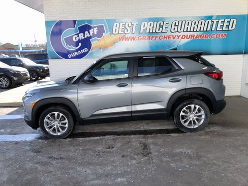 Certified 2025 Chevrolet TrailBlazer LS w/ LS Convenience Package image 5