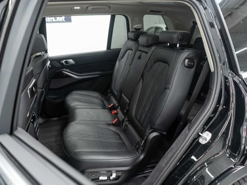 Used 2026 BMW X7 xDrive40i AWD/4WD image 18