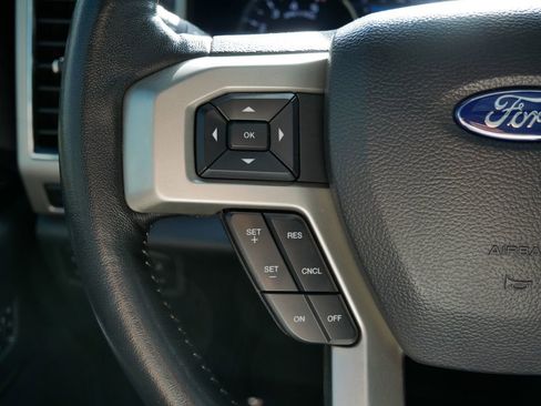 Certified 2022 Ford F250 Lariat w/ Tremor Off-Road Package AWD/4WD image 19