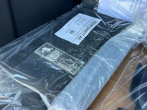 New 2025 Ford Bronco Raptor w/ Interior Carbon Fiber Pack AWD/4WD image 42