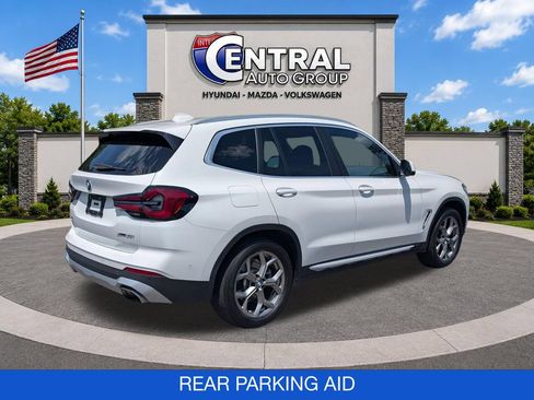 Used 2024 BMW X3 xDrive30i w/ Premium Package AWD/4WD image 8