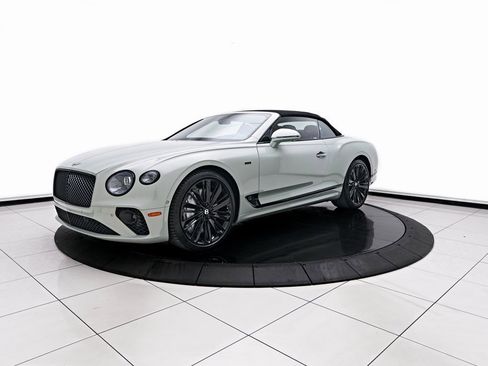 Used 2024 Bentley Continental GT Speed image 14