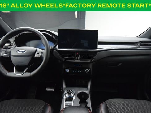 Used 2024 Ford Escape ST-Line w/ Tech Pack #1 AWD/4WD image 4