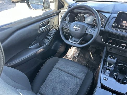 New 2026 Nissan Rogue SV FWD image 16