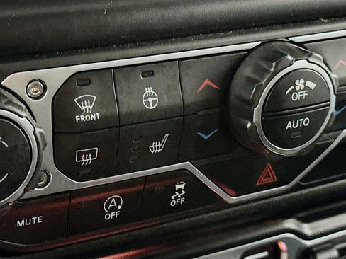 Used 2021 Jeep Wrangler Unlimited Sport S image 20