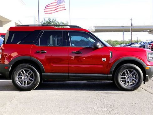 Used 2025 Ford Bronco Sport Big Bend w/ Convenience Package image 4