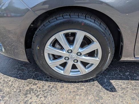 Used 2015 Toyota Yaris LE FWD image 8