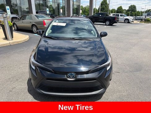 Certified 2023 Toyota Corolla LE w/ Carpet Mat Package (TMS) FWD image 11