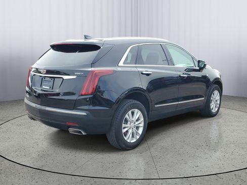 Used 2023 Cadillac XT5 Luxury AWD/4WD image 3