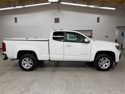 Used 2022 Chevrolet Colorado LT w/ Fleet Safety Package image 5