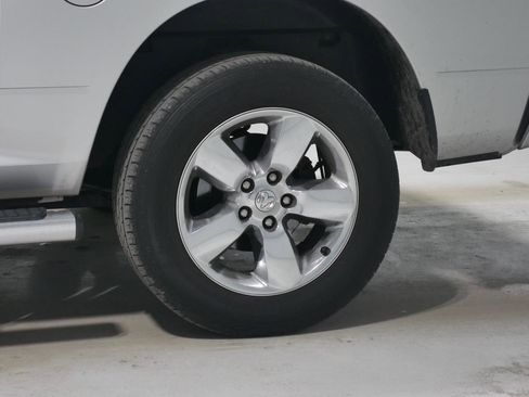 Used 2016 RAM 1500 Lone Star image 9