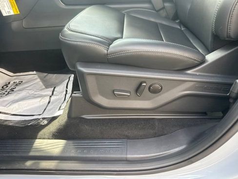 New 2027 Ford Expedition Max Platinum w/ Stealth Performance Package AWD/4WD image 18