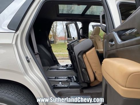 Used 2021 Cadillac Escalade Premium Luxury w/ LPO, Illumination Package image 42