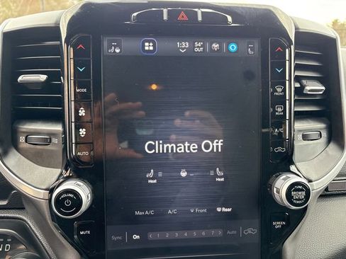 Used 2023 RAM 1500 Big Horn AWD/4WD image 33