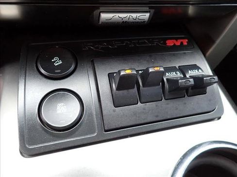 Used 2014 Ford F150 Raptor w/ Equipment Group 801A Luxury AWD/4WD image 21