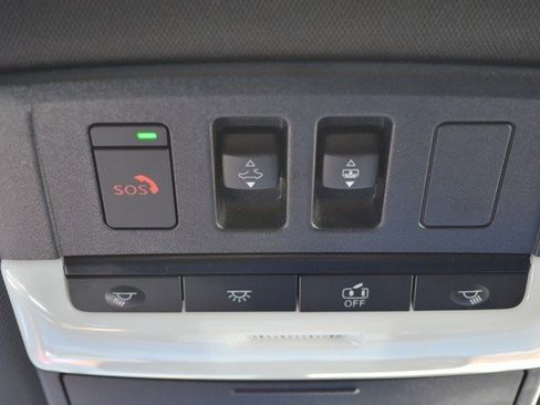 Used 2023 Mitsubishi Outlander SEL image 34