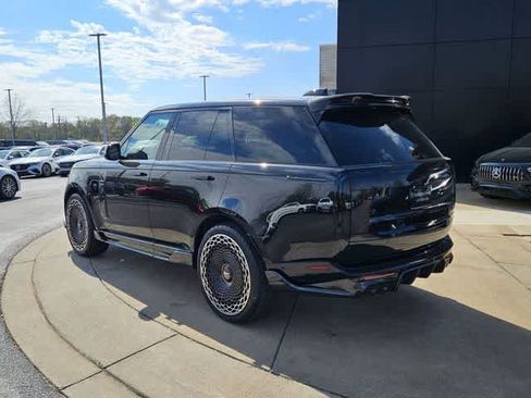 Used 2025 Land Rover Range Rover SE AWD/4WD image 6