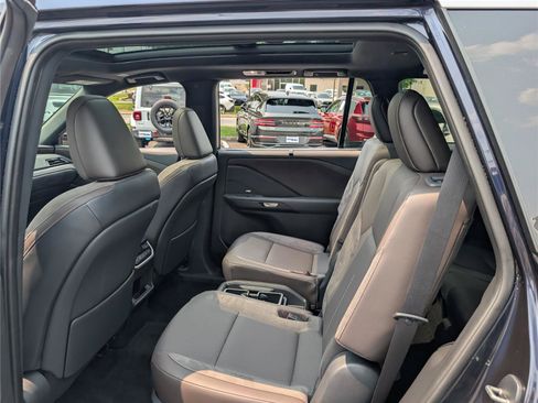 Certified 2025 Lexus TX 350 AWD w/ Technology Package image 16