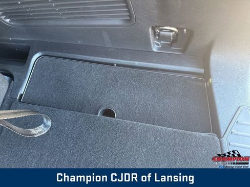 Used 2023 Ford Explorer XLT w/ Equipment Group 202A image 14