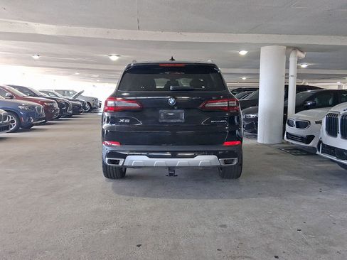 Certified 2023 BMW X5 sDrive40i w/ Premium Package image 8