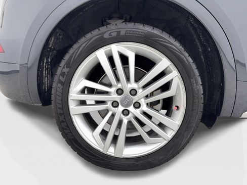Used 2019 Audi Q5 2.0T Premium Plus w/ Premium Plus Package AWD/4WD image 48