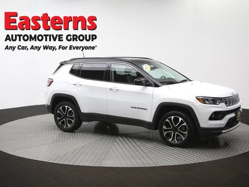 Used 2022 Jeep Compass Limited w/ Sun and Sound Group AWD/4WD image 47