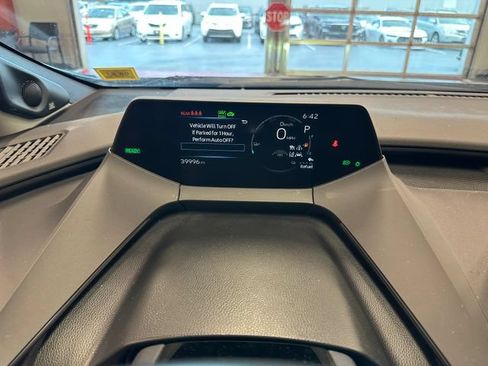 Certified 2024 Toyota Prius Prime Premium w/ Advanced Technology Package FWD image 19