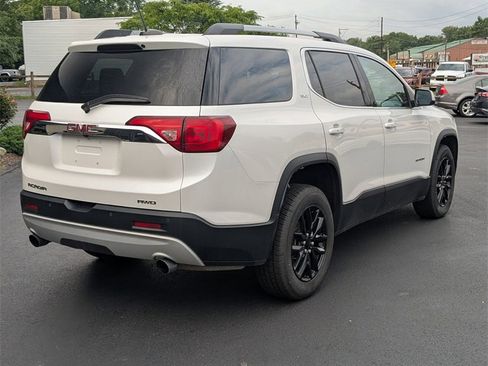 Used 2019 GMC Acadia SLT image 4