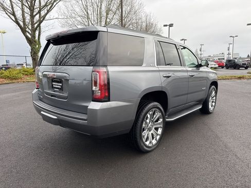 Used 2020 Chevrolet Traverse Premier w/ Redline Edition image 7