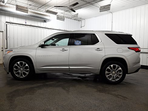 Used 2018 Chevrolet Traverse Premier image 25