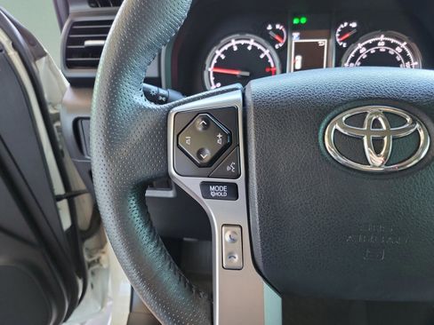 Used 2020 Toyota 4Runner Limited image 16