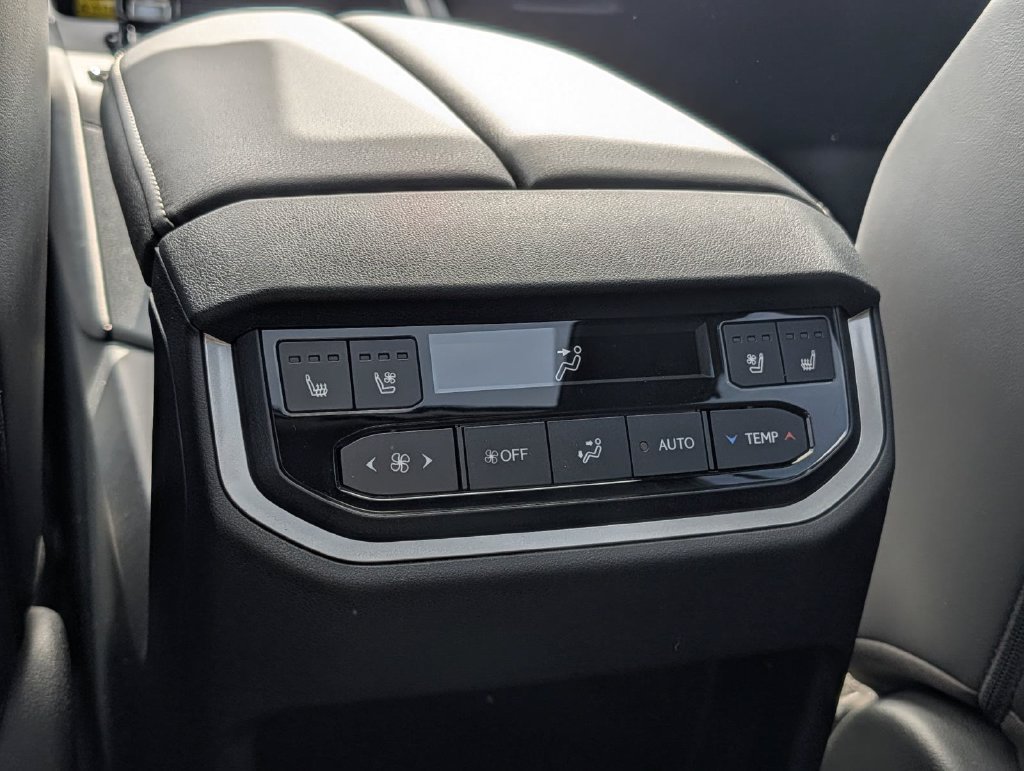 Used 2026 Lexus TX 350 AWD w/ Technology Package image 14