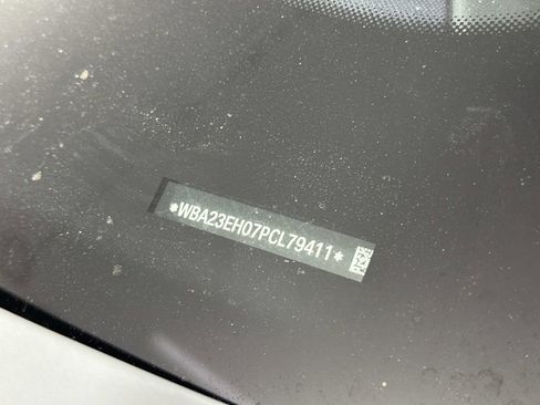 Used 2023 BMW 740i image 42