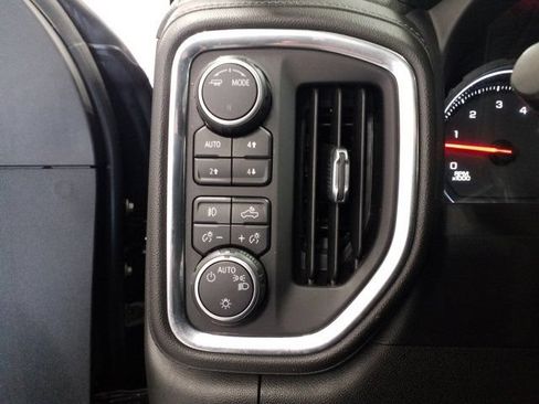 Used 2021 Chevrolet Silverado 3500 LT w/ Convenience Package AWD/4WD image 10