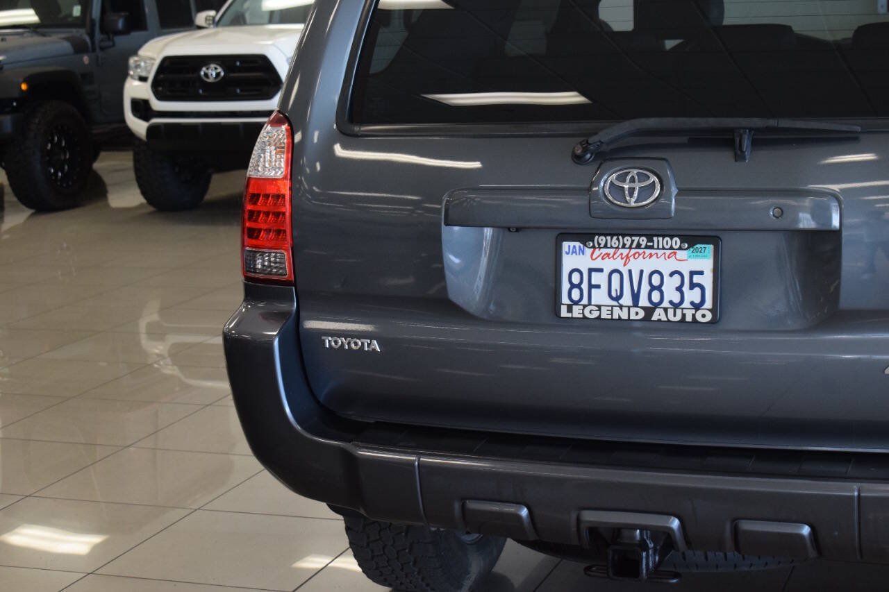 Used 2007 Toyota 4Runner Limited AWD/4WD image 8
