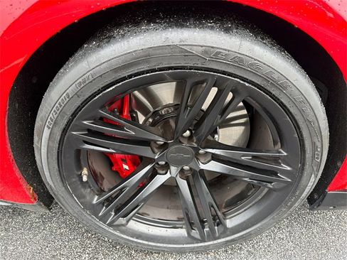 Used 2020 Chevrolet Camaro ZL1 image 12