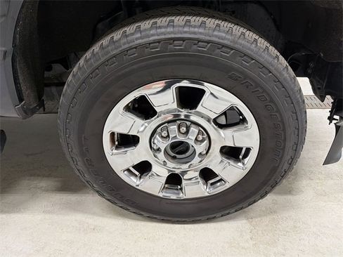 Used 2024 Ford F250 Lariat w/ Chrome Package image 14