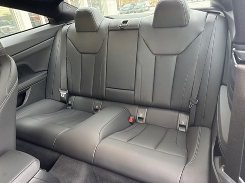 Used 2024 BMW 430i xDrive Coupe w/ Premium Package image 25