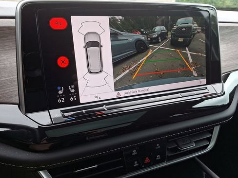 Certified 2026 Volkswagen Atlas SEL AWD/4WD image 18