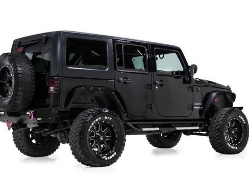 Used 2015 Jeep Wrangler Unlimited Sport w/ Quick Order Package 24S AWD/4WD image 3