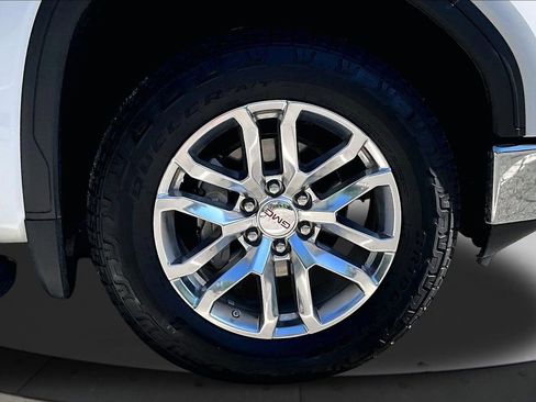Used 2020 GMC Sierra 1500 SLT w/ SLT Premium Plus Package AWD/4WD image 33