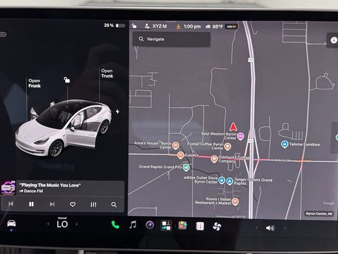Used 2020 Tesla Model 3 Long Range AWD/4WD image 17